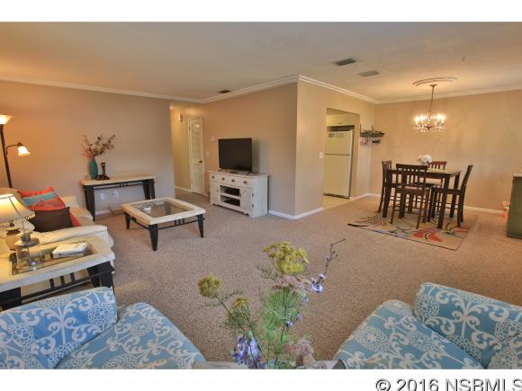837 11th Ave, New Smyrna Beach, FL 32169