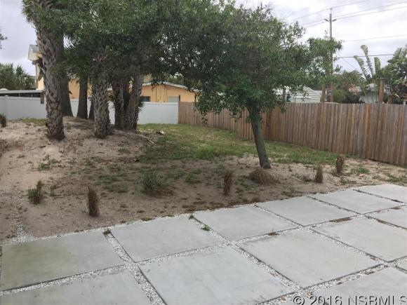 1802 Atlantic Avenue, New Smyrna Beach, FL 32169