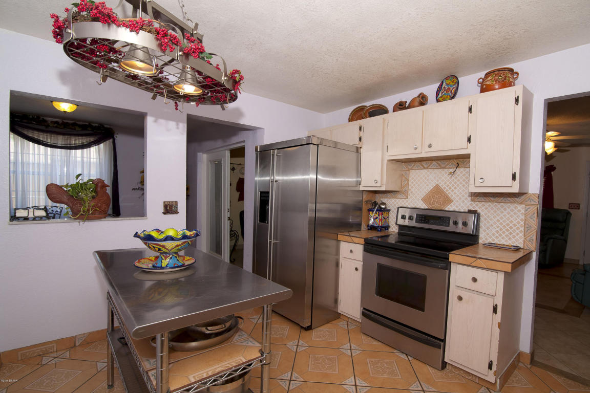 1840 NELSON Avenue, Ormond Beach, FL 32174