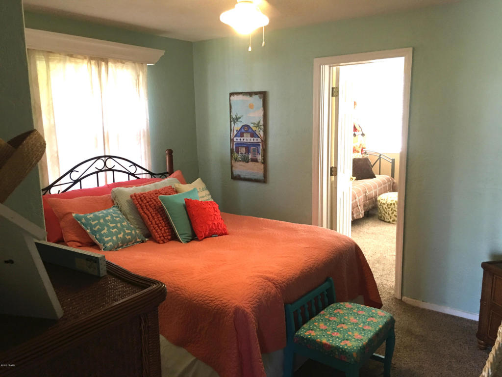 8 Brooks Drive, Ormond Beach, FL 32176
