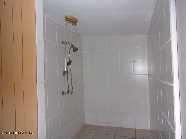 205 BATES AVE, Palatka, FL 32177