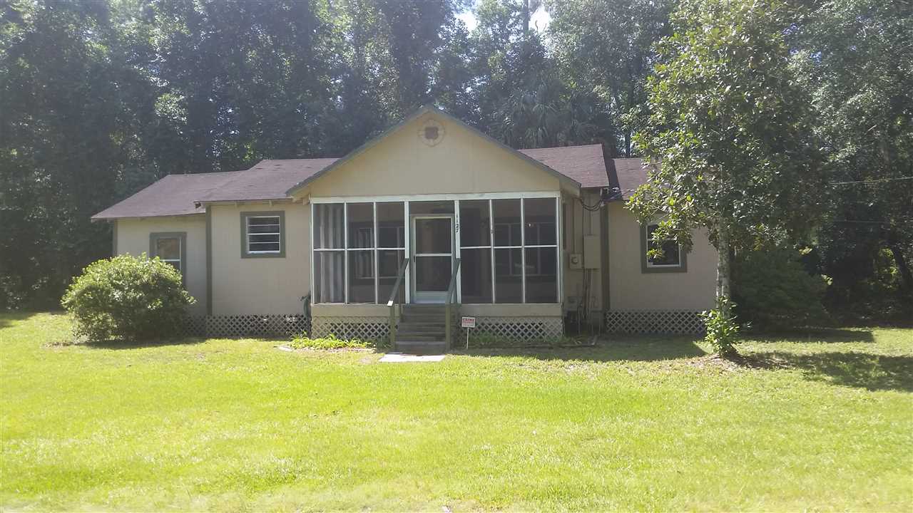 1127 S State Road 19, Palatka, FL 32177