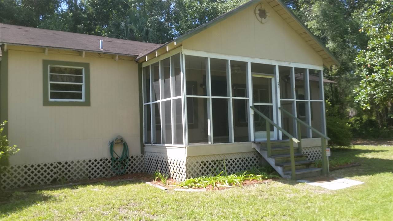 1127 S State Road 19, Palatka, FL 32177