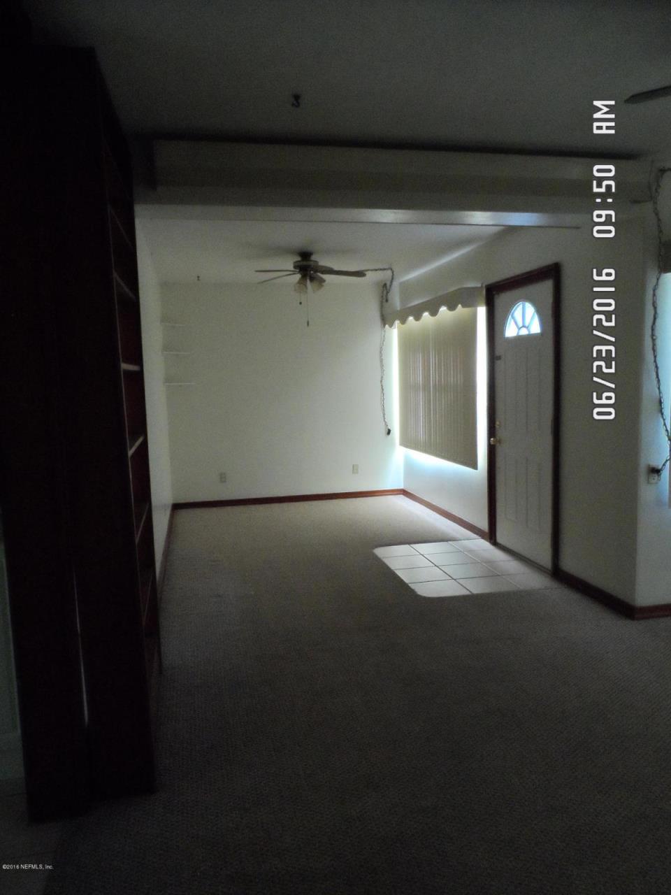 114 West Oak Hill Dr, Palatka, FL 32177