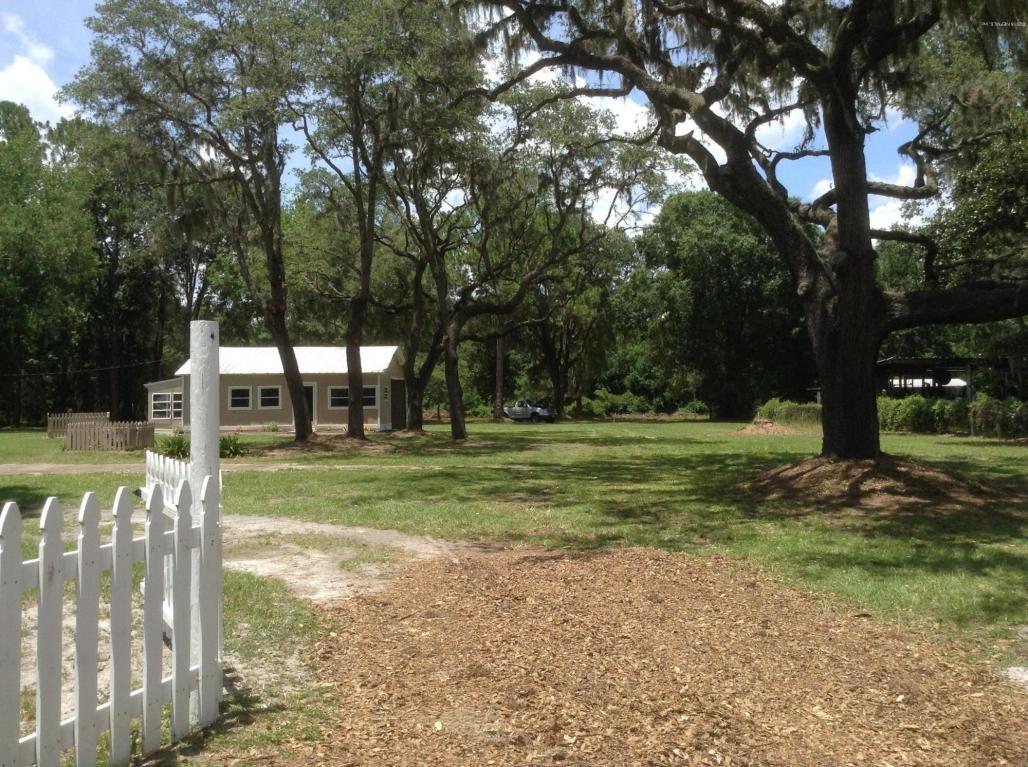 374 West RIVER RD, Palatka, FL 32177