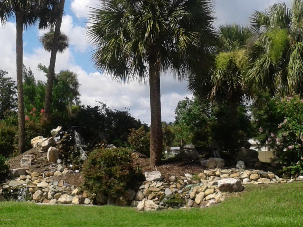 156 LAKE MARGO DR, Satsuma, FL 32189