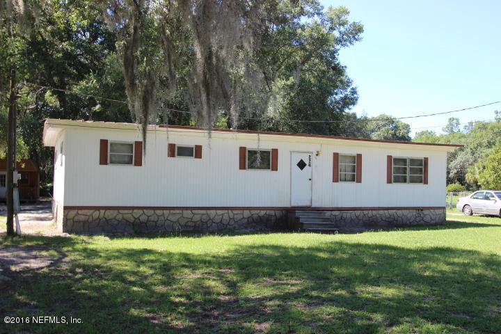 224 TROPIC AVE, Satsuma, FL 32189