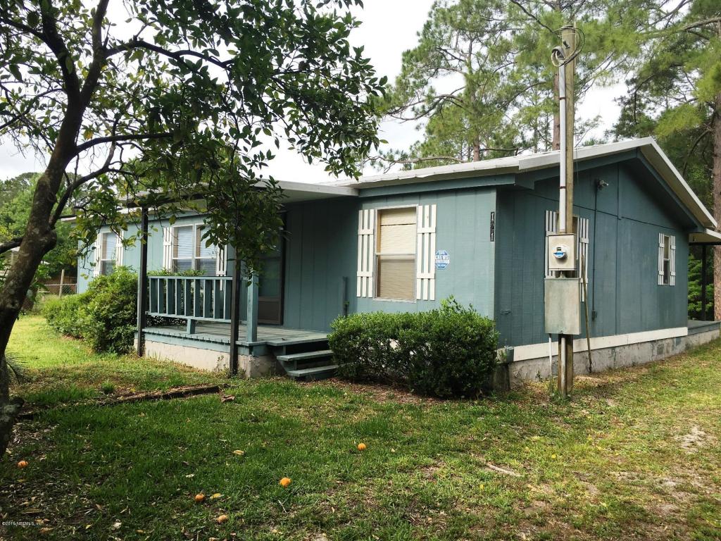 121 Waterside Avenue, Satsuma, FL 32189
