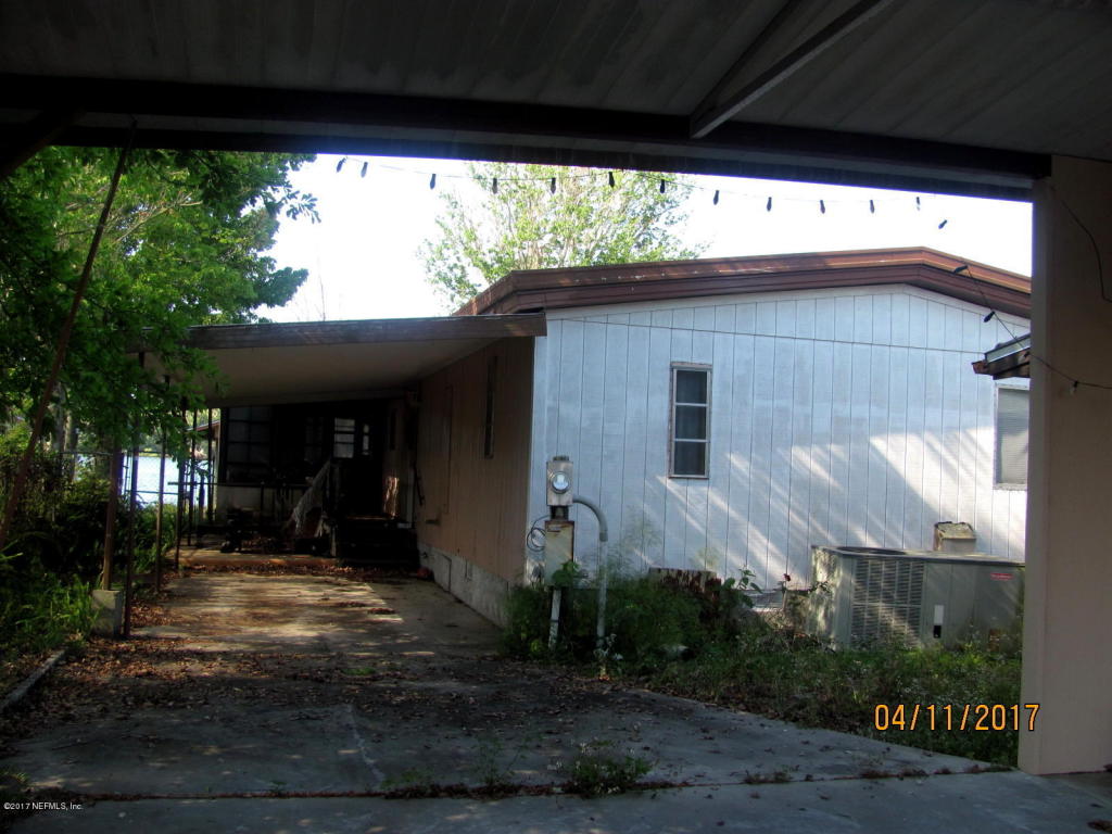 245 Sportsman Drive, Welaka, FL 32193