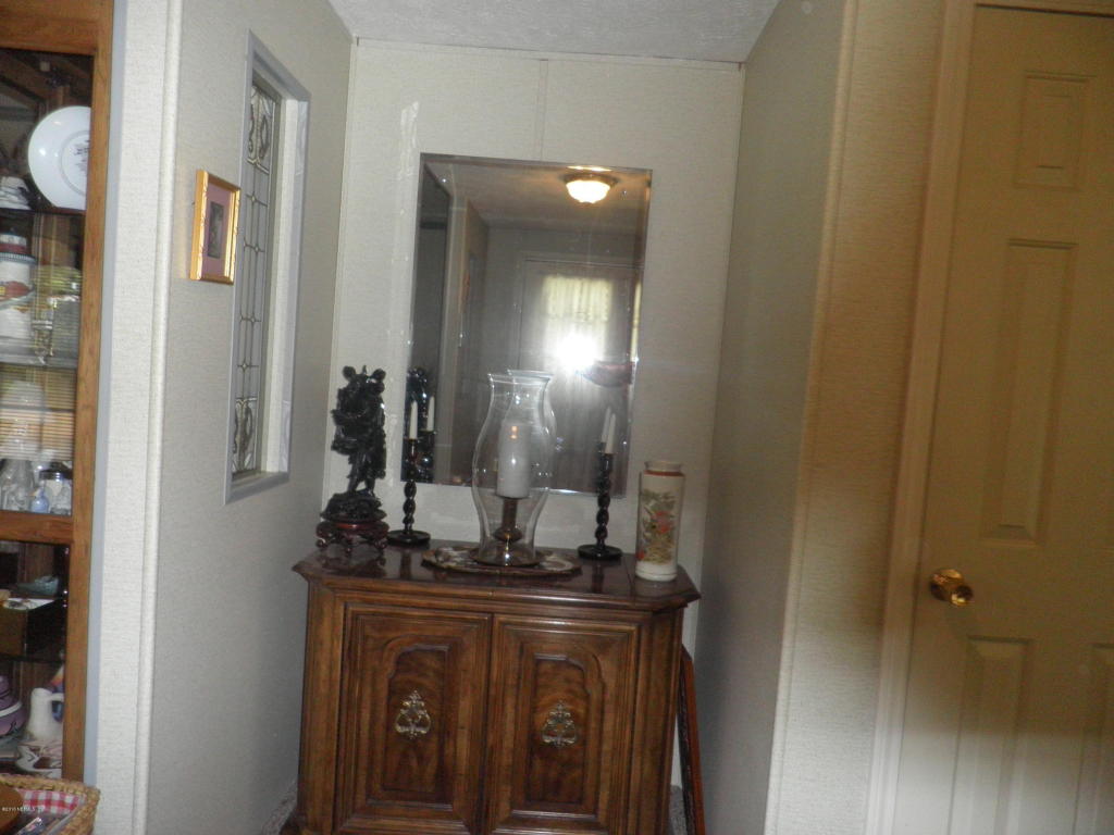 268 BEULAH CHURCH RD, Welaka, FL 32193