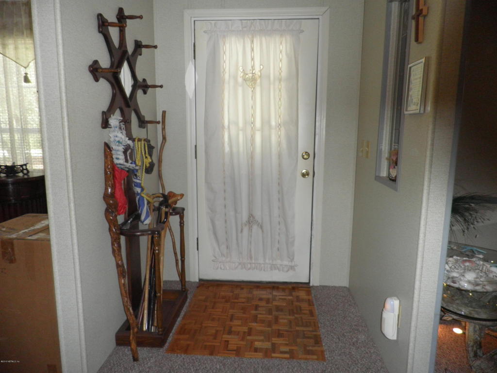 268 BEULAH CHURCH RD, Welaka, FL 32193