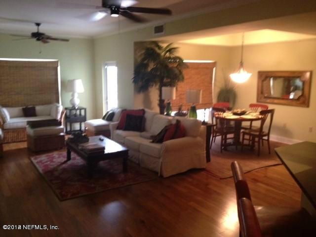 400 East BAY ST, Jacksonville, FL 32202