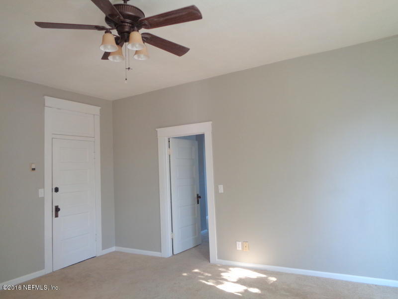 2136 POST ST, Jacksonville, FL 32204