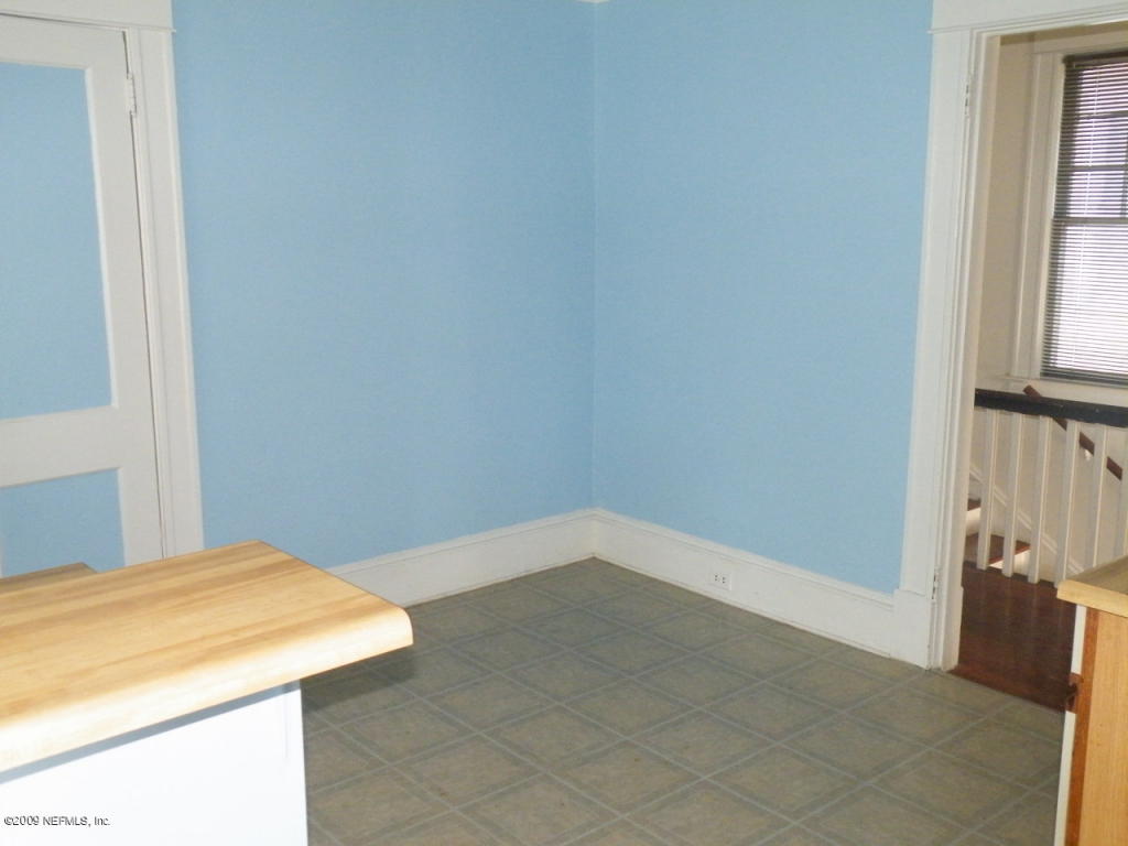 2533 POST ST, Jacksonville, FL 32204