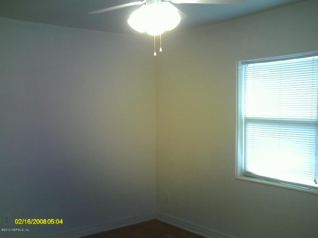 2136 COLLEGE ST, Jacksonville, FL 32204