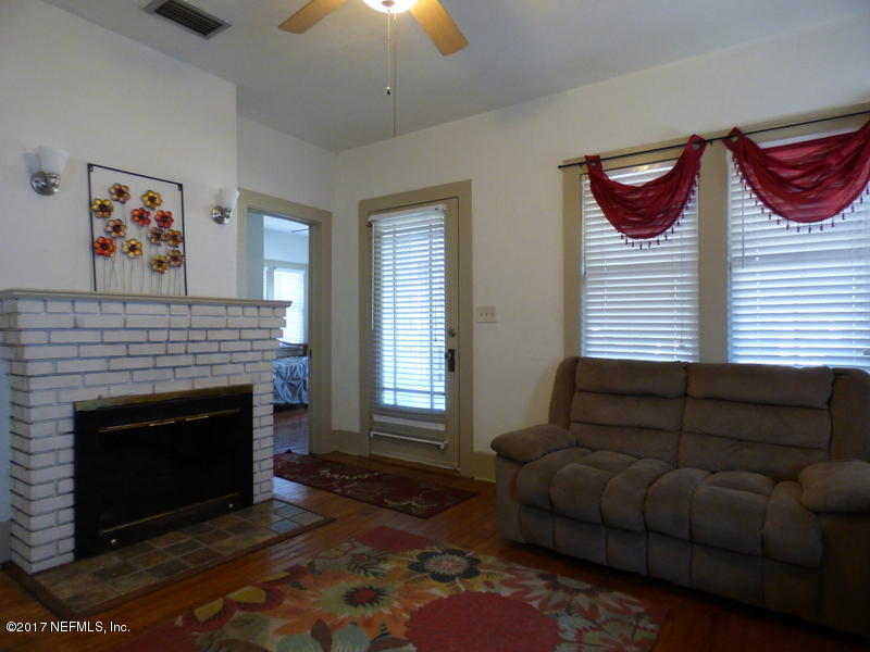 1402 INGLESIDE AVE, Jacksonville, FL 32205