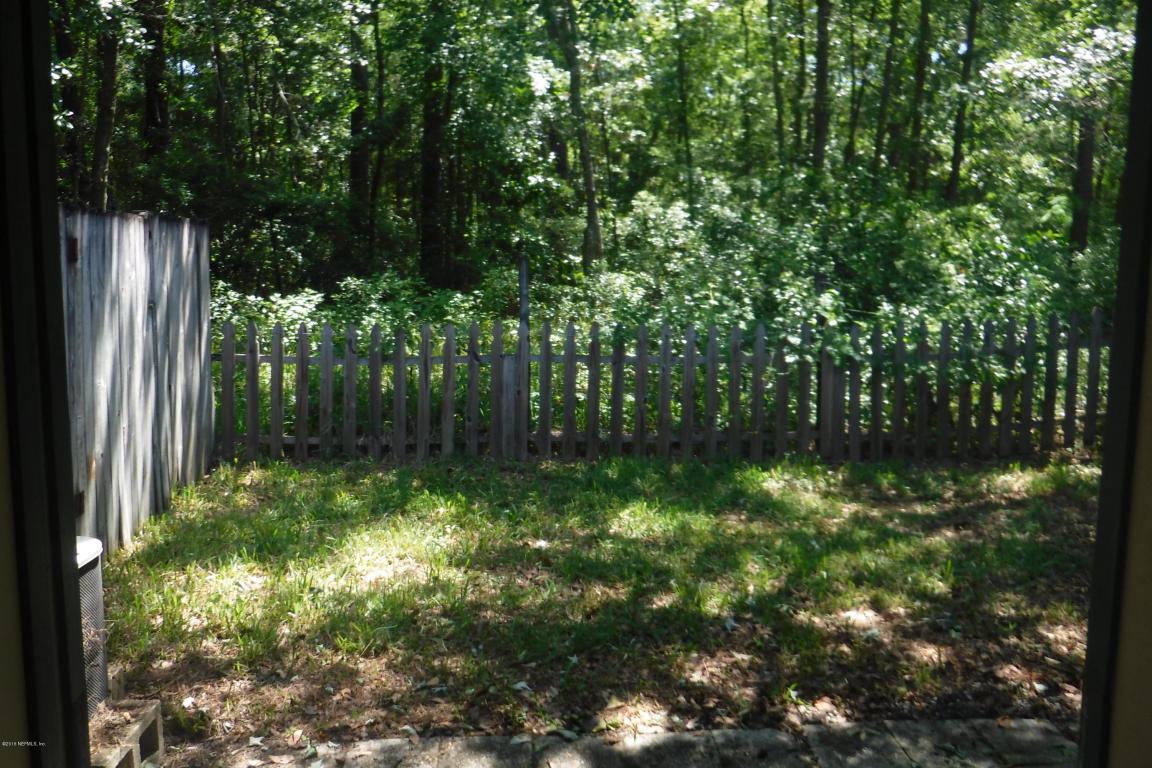 1321 ELLIS TRACE DR West, Jacksonville, FL 32205