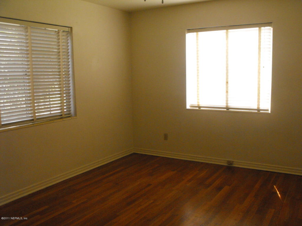 3637 OAK ST, Jacksonville, FL 32205
