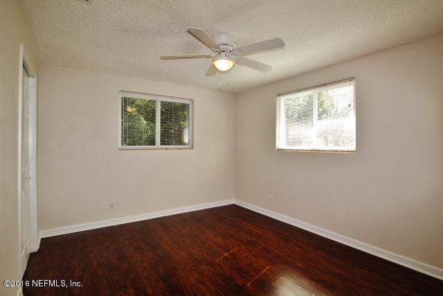 5151 ALPHA AVE, Jacksonville, FL 32205