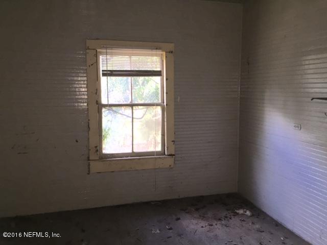 26 E 2nd ST East, Jacksonville, FL 32206