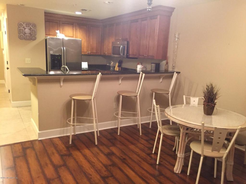 1478 RIVERPLACE BLVD, Jacksonville, FL 32207