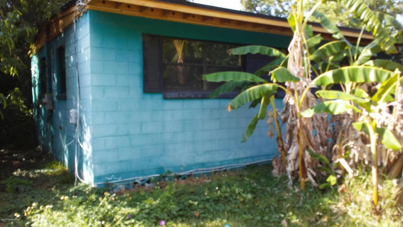 4855 WESCH BLVD, Jacksonville, FL 32207