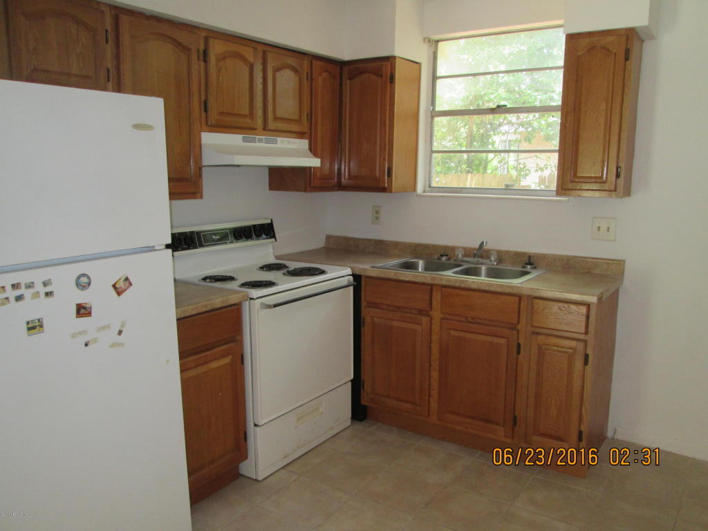 2006 UTAH, Jacksonville, FL 32207