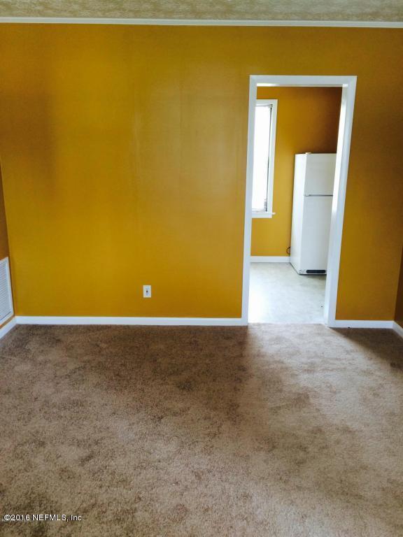 940 CHILDRENS WAY, Jacksonville, FL 32207