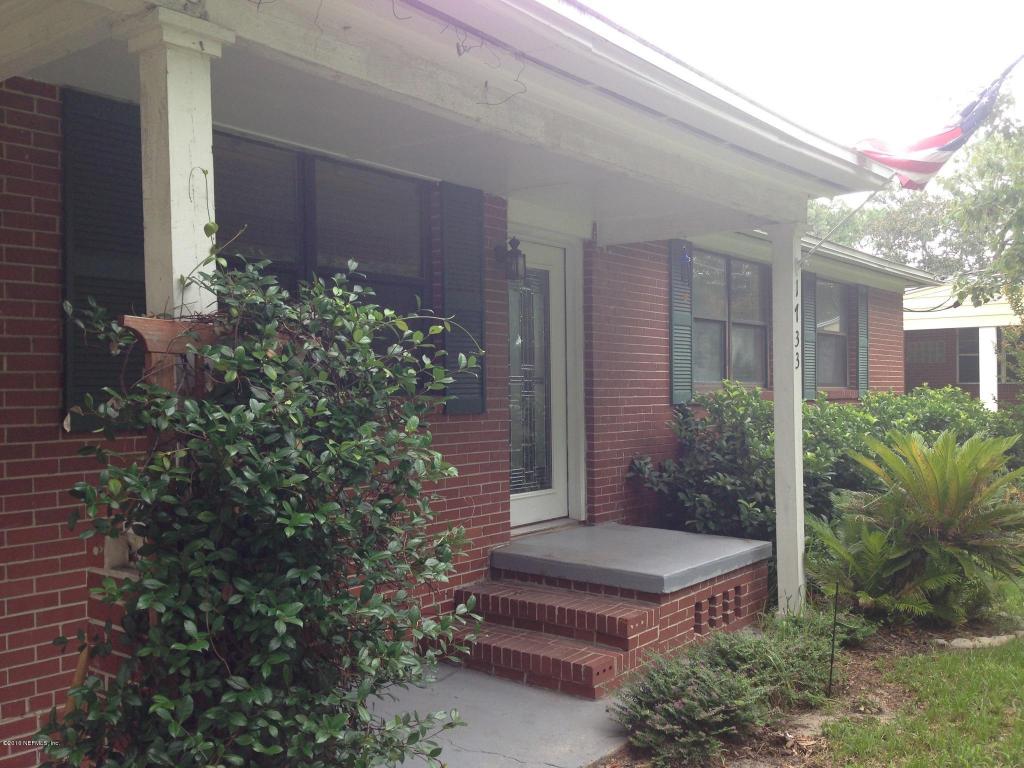 1733 SHADOWOOD LN, Jacksonville, FL 32207