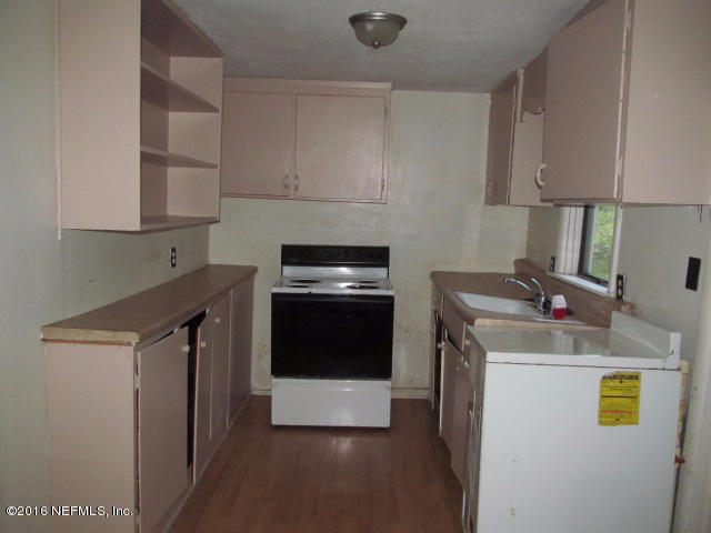 2027 CURRY LN, Jacksonville, FL 32207