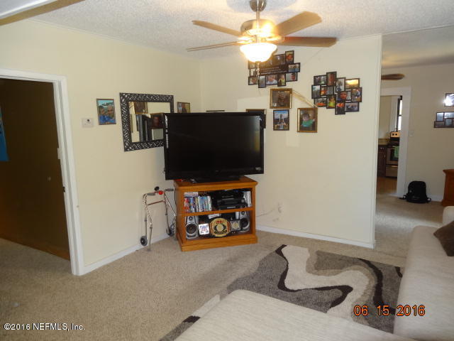 2150 KINGSWOOD RD, Jacksonville, FL 32207