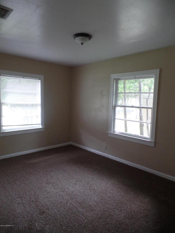 7362 WILDER AVE, Jacksonville, FL 32208
