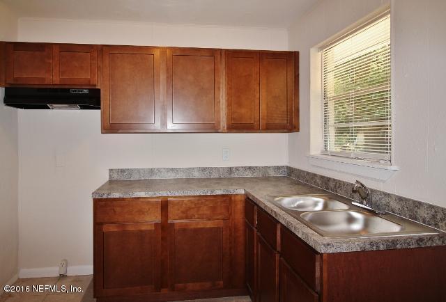 4630 EFFINGHAM RD, Jacksonville, FL 32208