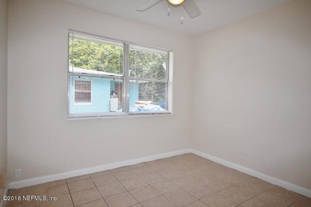 4630 EFFINGHAM RD, Jacksonville, FL 32208