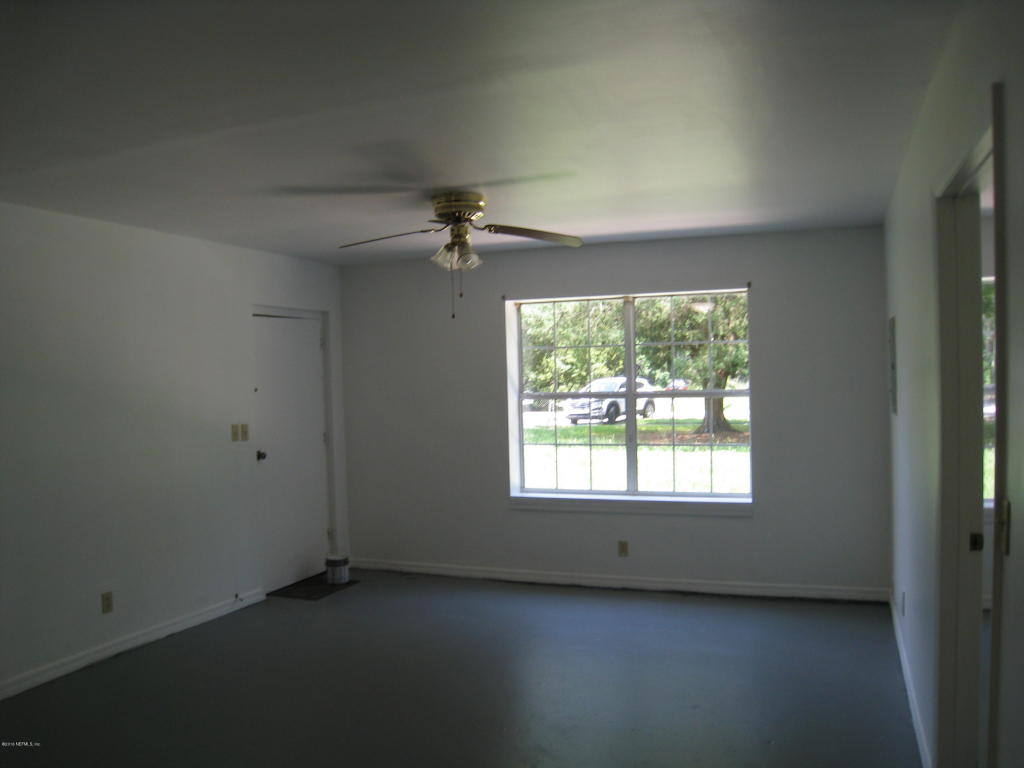 9224 2ND AVE, Jacksonville, FL 32208