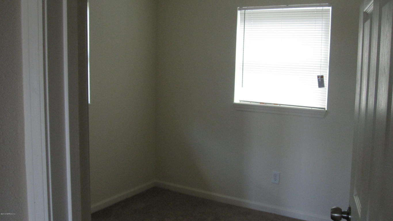 1669 WINDLE ST, Jacksonville, FL 32209
