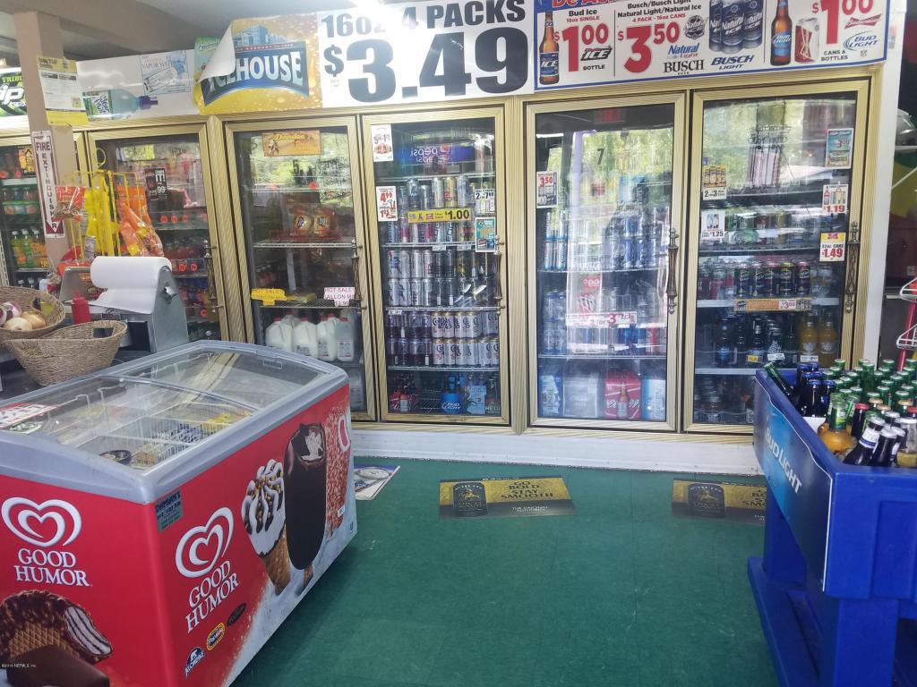 2579 KINGS RD, Jacksonville, FL 32209
