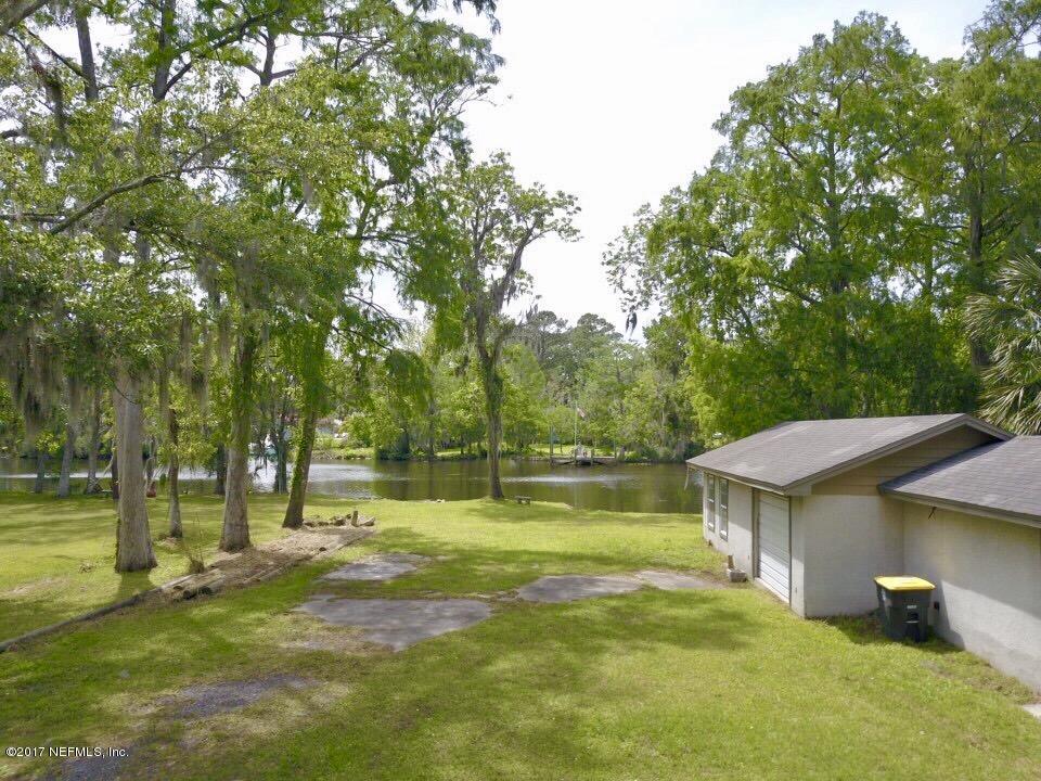 1756 LAKE SHORE BLVD, Jacksonville, FL 32210