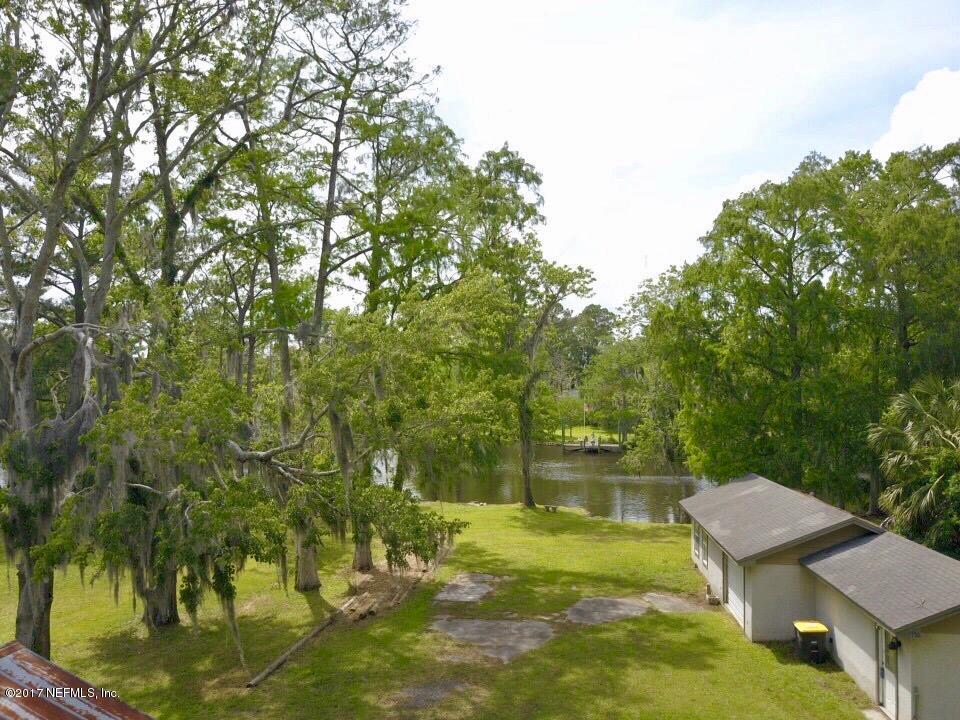 1756 LAKE SHORE BLVD, Jacksonville, FL 32210