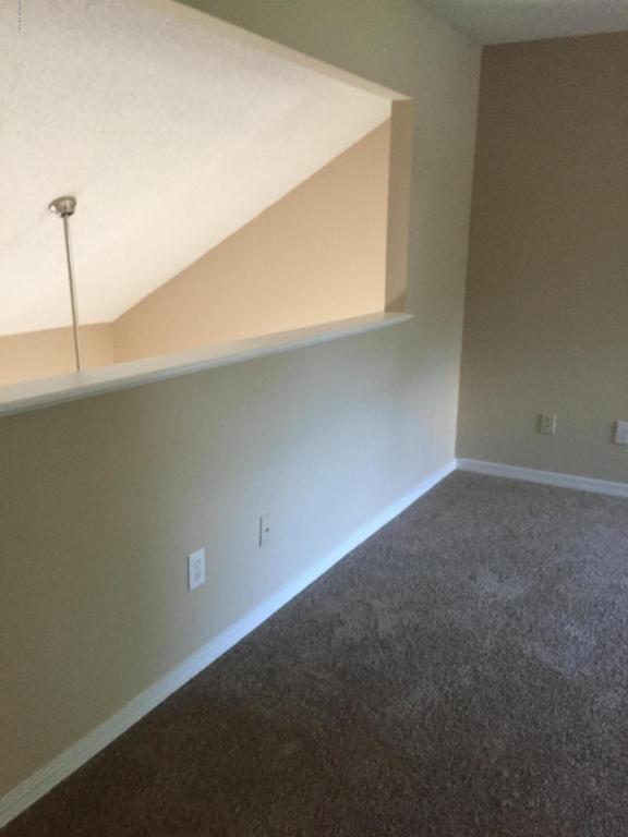 7668 MELISSA CT North, Jacksonville, FL 32210