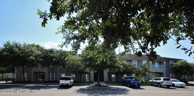 5051 PLAYPEN, Jacksonville, FL 32210