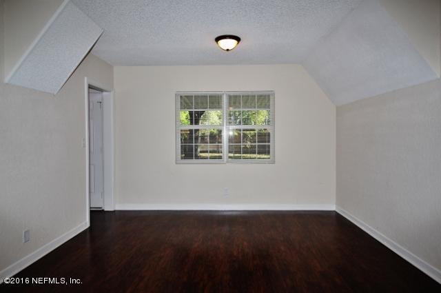 5167 JANICE CIR South, Jacksonville, FL 32210