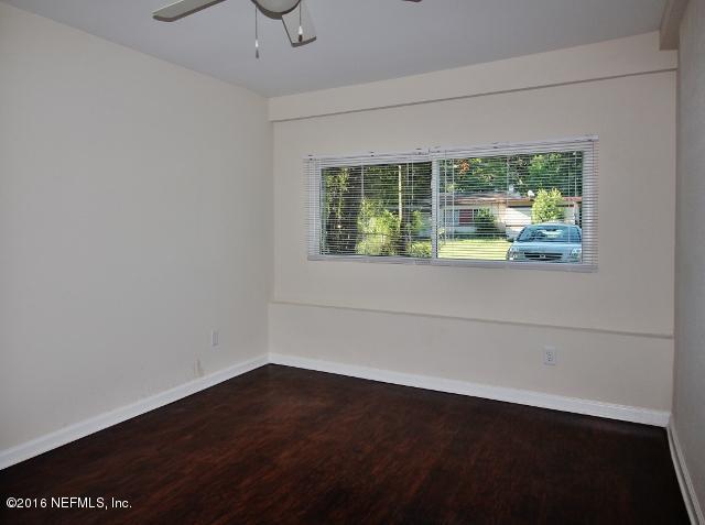 5167 JANICE CIR South, Jacksonville, FL 32210