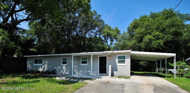 2338 LOOKING GLASS LN, Jacksonville, FL 32210
