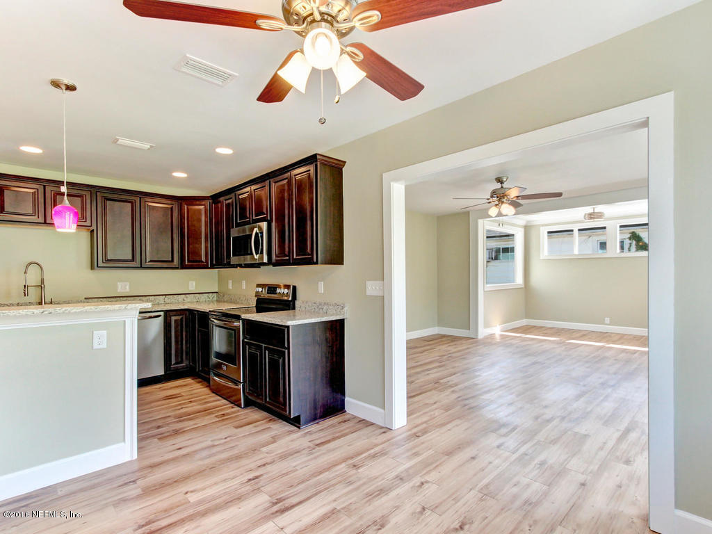 5339 COLONIAL AVE, Jacksonville, FL 32210