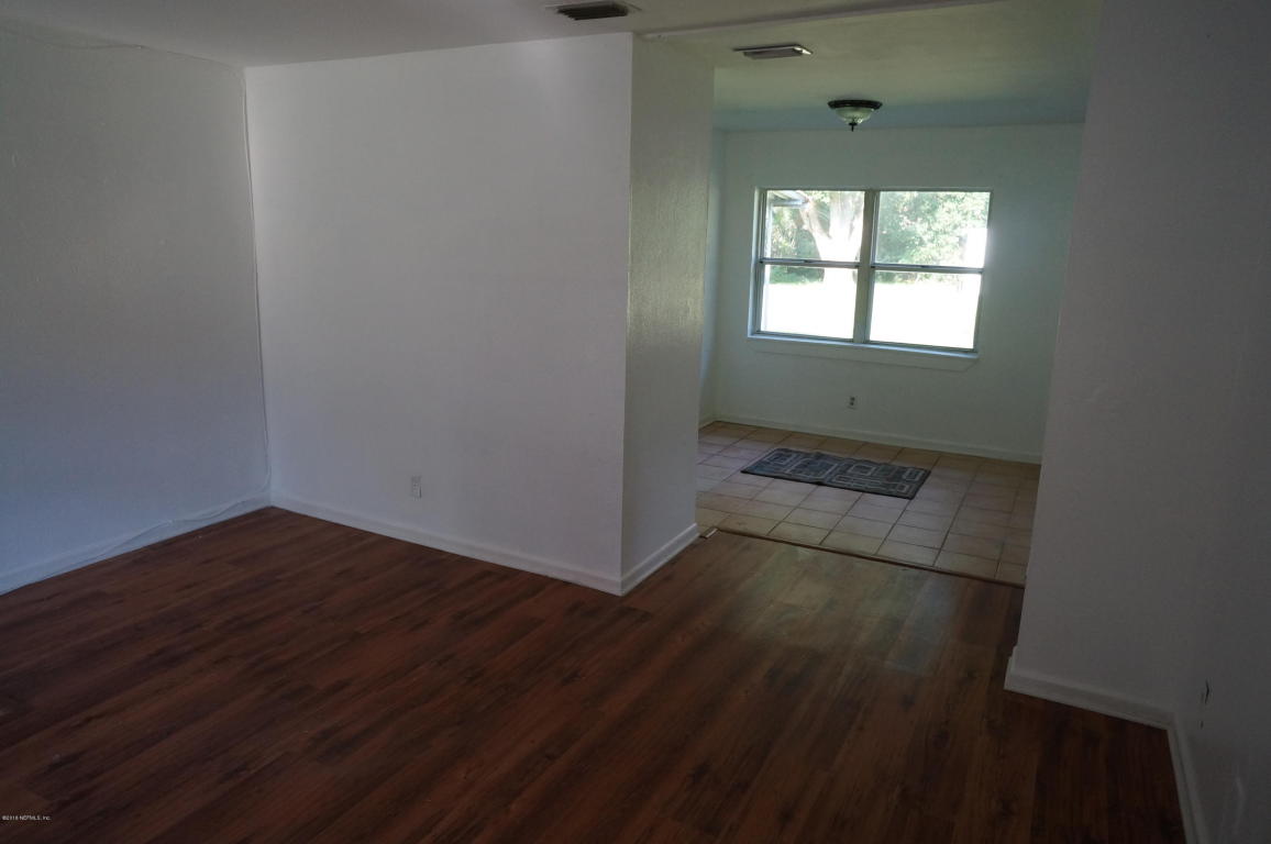 3922 COBALT AVE East, Jacksonville, FL 32210