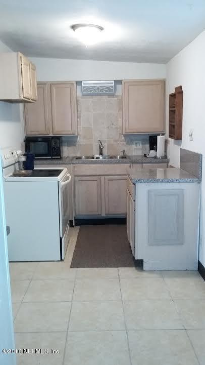 8020 FREE AVE, Jacksonville, FL 32211