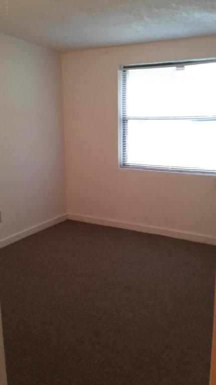 8020 FREE AVE, Jacksonville, FL 32211
