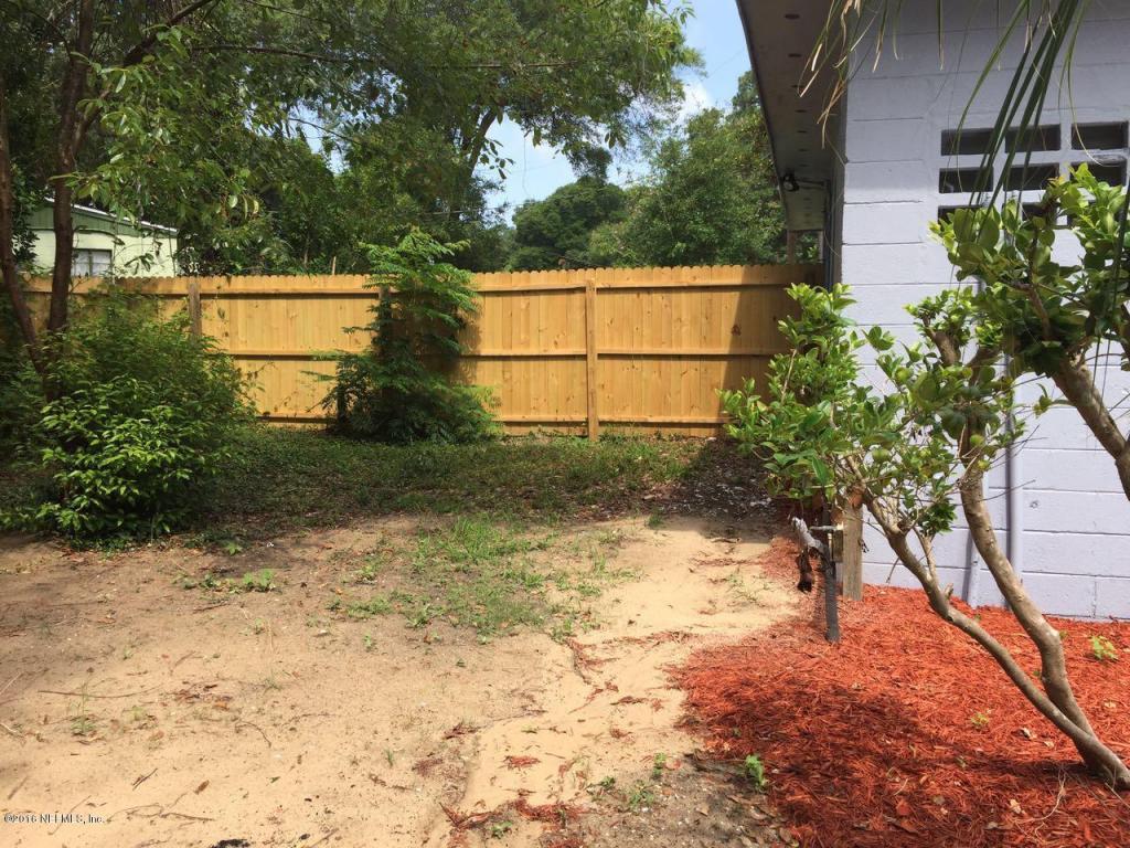 6864 ARTHUR CT, Jacksonville, FL 32211