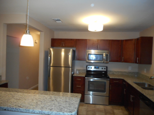 2043 Almira St., Jacksonville, FL 32211